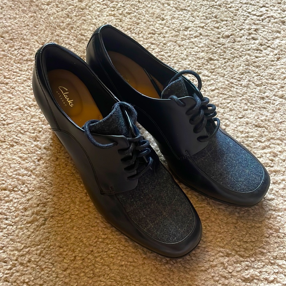 Clarks heels